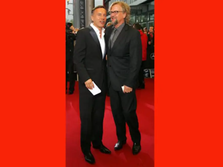 Traumpaar-des-Abends-Nico-Hoffmann-und-Veronika-Ferres-Gatte-Martin-Krug-wollten-sich-gerade-einen-schoenen-Herrenabend-machen