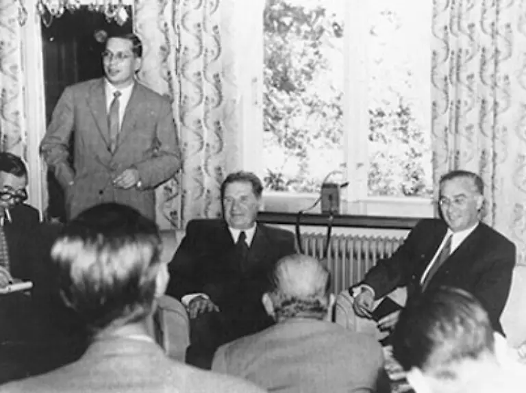 Die-Sowjetunion-nimmt-die-Herausforderung-an