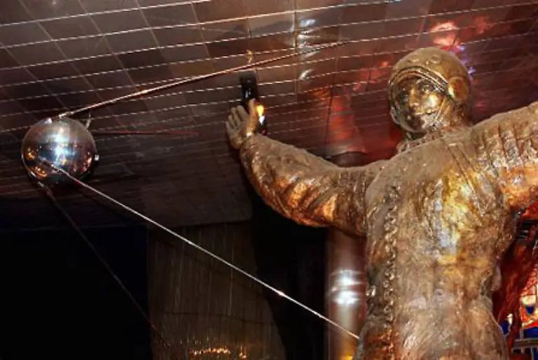 Meiner-Meinung-nach-ist-es-moeglich-innerhalb-der-naechsten-zwei-Jahre-einen-kuenstlichen-Erdsatelliten-zu-starten-Sedow-behaelt-Recht