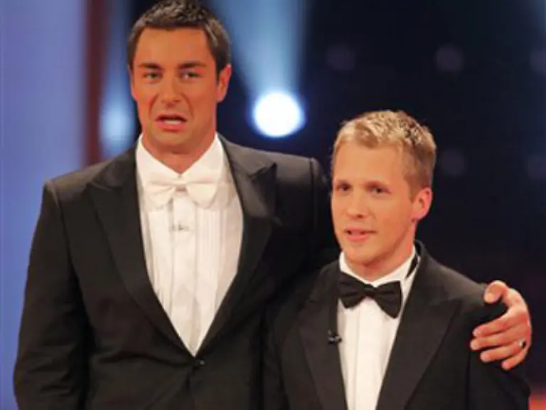 der-grosse-nicht-von-allen-geschaetze-Moderator-Marco-Schreyl-nahm-den-kleinen-Oliver-Pocher-lieber-mal-beiseite-und-ging