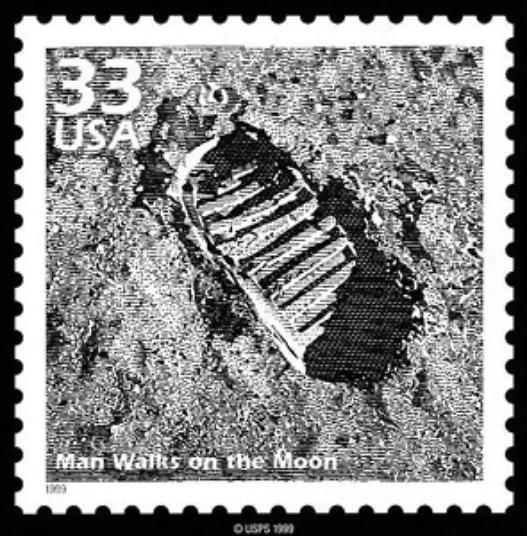 Vier-Tage-spaeter-und-400-000-Kilometer-weiter-sind-sie-am-Ziel-ihrer-Mission-Die-USA-gehen-schliesslich-doch-als-Sieger-aus-dem-Wettlauf-im-All-hervor-und-druecken-der-Geschichte-ihren-Stempel-auf