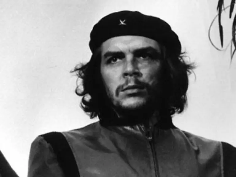 Ziele-gut-du-erschiesst-einen-Mann-sollen-seine-letzten-an-den-betrunkenen-Schuetzen-gerichteten-Worte-gewesen-sein