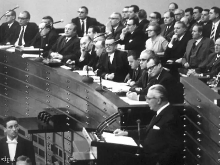 Kurt-Georg-Kiesinger-CDU-zum-Bundeskanzler-gewaehlt