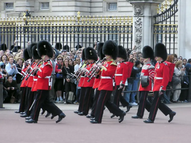 Unter-anderem-gibt-es-in-London-die-besten-Mitarbeiter