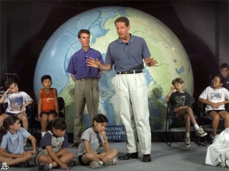 Jerome-Ringo-ein-Freund-von-Al-Gore-und-laut-Zeit-eine-der-schillerndsten-Figuren-der-amerikanischen-Oekologieszene-betont-in-der-taz-Gore-rede-schon-seit-20-Jahren-ueber-die-Gefahren-des-Klimawandels