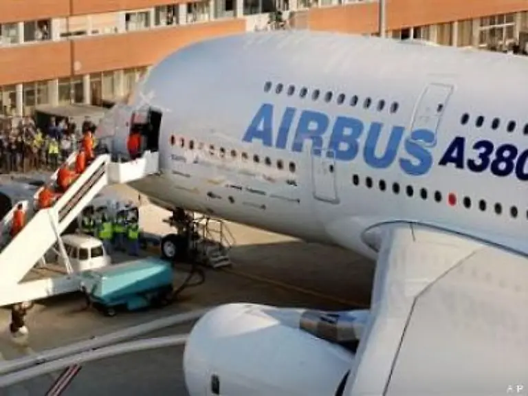 Der-erste-Testflug-fuehrte-sie-von-Toulouse-sicher-ueber-die-Pyrenaeen-Es-darf-aber-wohl-nicht-ausgeschlossen-werden-dass-die-sechs-Maenner-beim-Boarding-schon-ein-mulmiges-Gefuehl-hatten