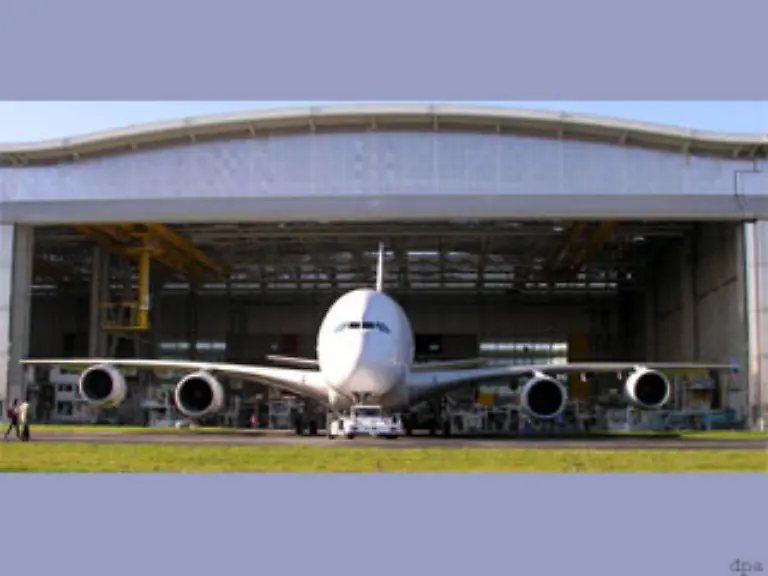 Der-Airbus-A380-ist-aber-auch-ein-ambitioniertes-Projekt-Es-ist-das-groesste-Passagierflugzeug-der-Welt