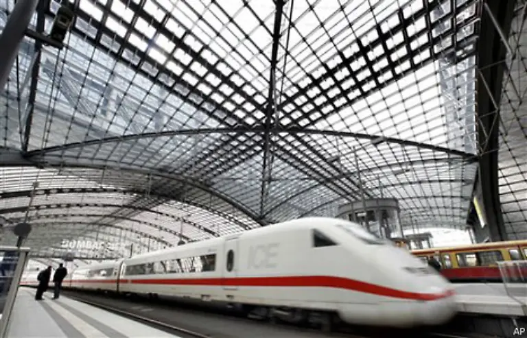 Fuer-Bahnmanager-zaehlt-eher-dass-der-neue-Berliner-Hauptbahnhof-so-viele-internationale-Verbindungen-bietet-Das-hat-kein-Bahnhof-in-Europa-sagt-Ingulf-Leuschel