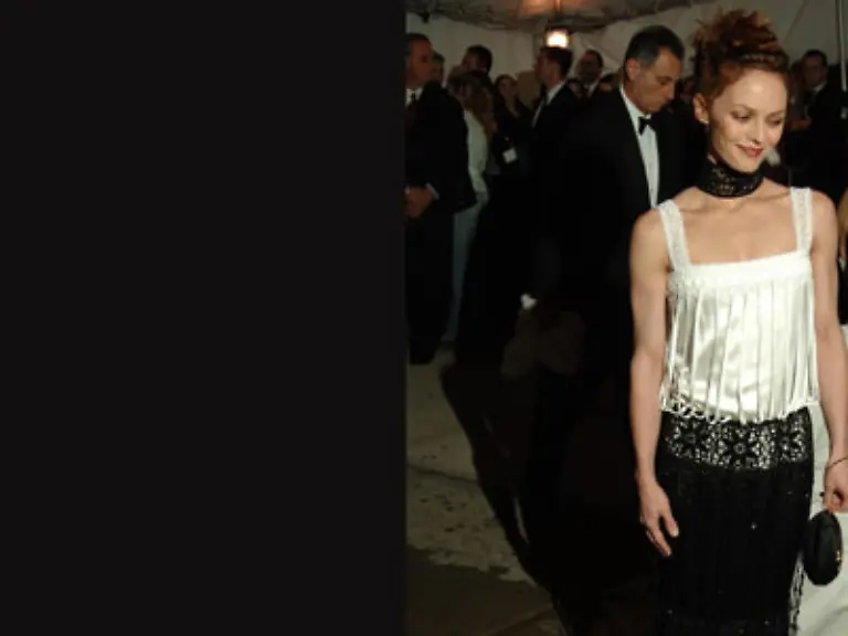 Johnny-Depp-lernte-Vanessa-Paradis-kennen-nachdem-ihre-kurze-Beziehung-mit-Lenny-Kravitz-zu-Ende-gegangen-war