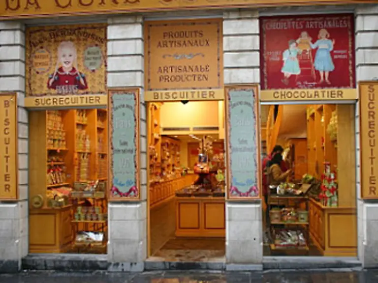 Schokolade-galt-frueher-als-so-gesund-dass-man-sie-in-Apotheken-als-Staerkungsmittel-kaufen-konnte-Ihr-wurde-zudem-eine-aphrodisierende-Wirkung-zugeschrieben