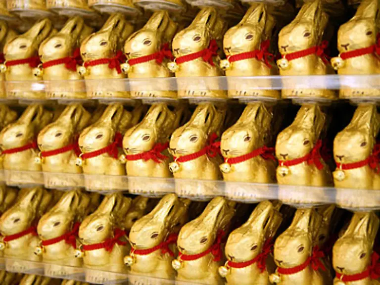 macht-man-sich-im-Taumel-des-Fruehlingserwachens-einfach-ueber-die-suessen-Haeschen-her