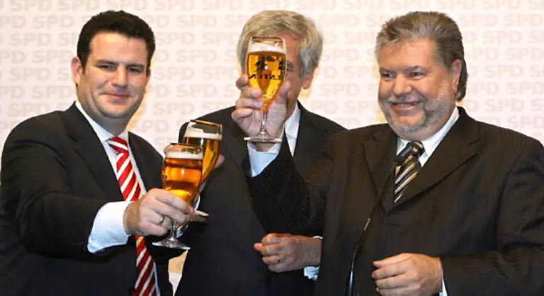Natuerlich-bleibt-auch-Zeit-fuer-ein-Bierchen-oder