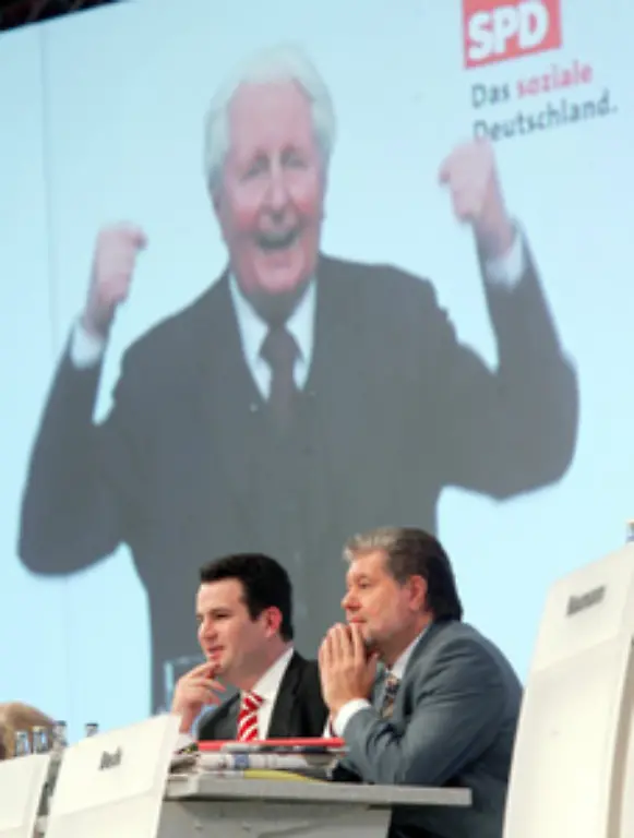 Das-hat-s-lange-Zeit-nicht-gegeben-dass-wir-Dinge-gut-finden-Der-fruehere-SPD-Vorsitzende-Hans-Jochen-Vogel-in-seiner-Rede