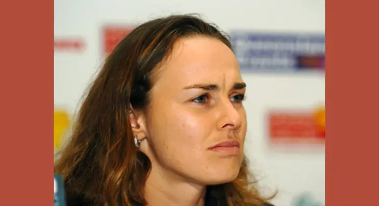 In-der-Weltrangliste-hatte-sie-sich-innerhalb-von-weniger-als-zwoelf-Monaten-wieder-unter-die-Top-10-vorgeschoben