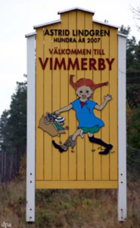 Sie-erzaehlte-von-ihren-Schulfreundinnen-aus-der-nahe-gelegenen-Kleinstadt-Vimmerby-der-Pfarrersenkelin-Anna-Marie-und-der-Bankierstochter-Madicken-Vorbild-fuer-die-spaetere-Romanfigur-Madita