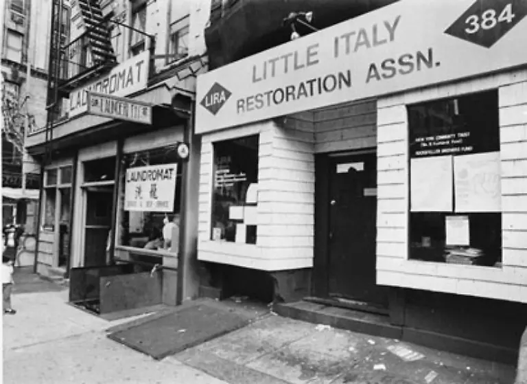 Martin-Marcantonio-Luciano-Scorsese-wurde-am-17-November-1942-als-Sohn-sizilianischer-Arbeiter-im-New-Yorker-Stadtteil-Little-Italy-geboren