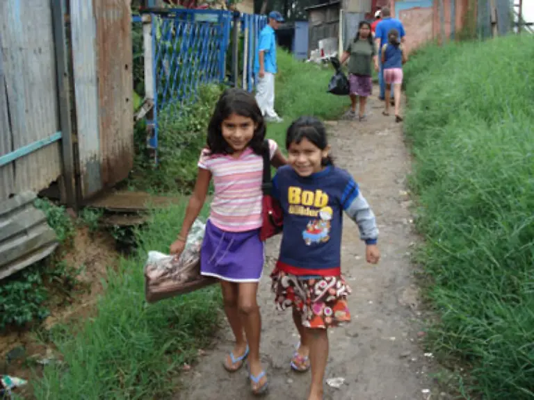 Mit-der-UN-Kinderrechtskonvention-konnte-das-Leid-der-Kinder-dieser-Welt-zwar-ein-Stueck-weit-gelindert-werden-133