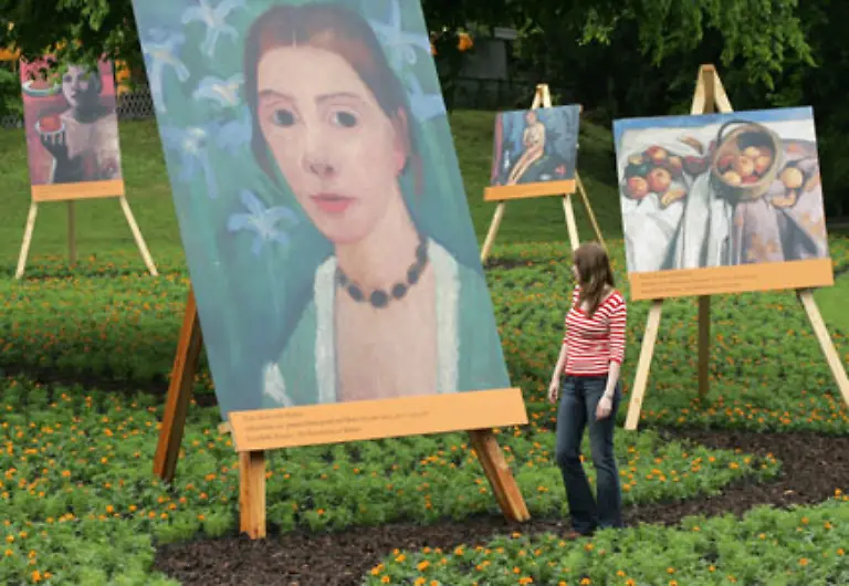 Die-Tochter-macht-auf-Wunsch-der-Eltern-das-Examen-als-Lehrerin-Doch-ihre-wahre-Liebe-gilt-der-Kunst-Ich-diene-ihr-auf-Knien-und-sie-muss-die-Meine-werden