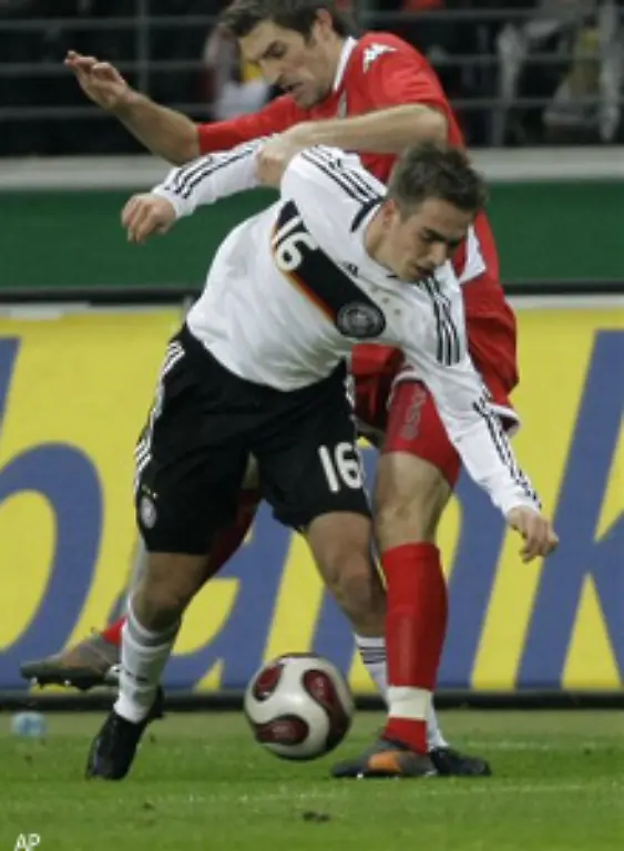 Der-DFB-Auswahl-waren-Fuesse-und-Haende-gebunden-und-Schuld-waren-wie-immer-die-Hollaender