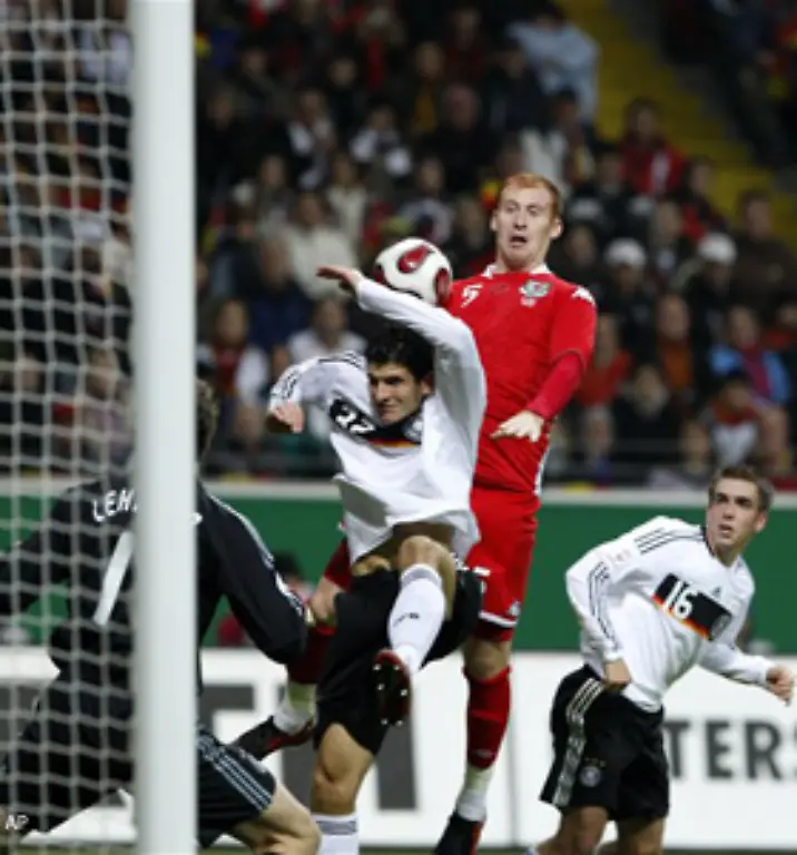 Eine-Heimniederlage-waere-nach-der-mathematischen-Logik-der-Uefa-zwar-auch-moeglich-gewesen