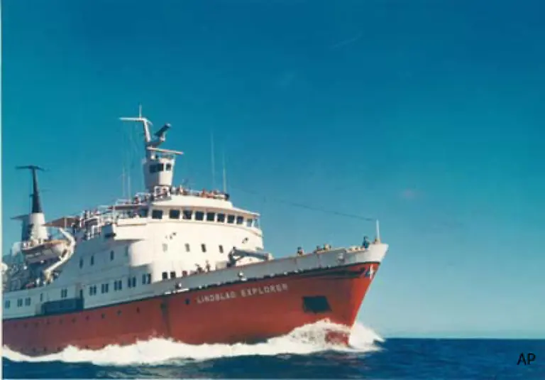 Sie-war-nahe-der-Suedlichen-Shetlandinseln-rund-120-Kilometer-noerdlich-der-antarktischen-Halbinsel-und-etwa-1-000-Kilometer-suedlich-von-Feuerland-unterwegs