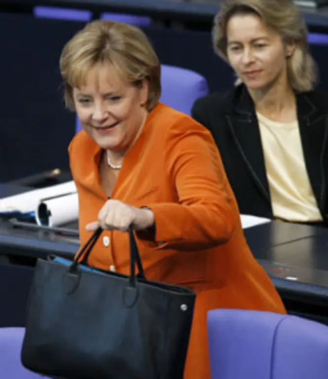 133-nach-Kanzlerin-Angela-Merkel-133