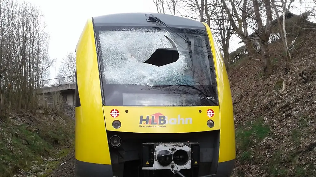 4c59ffea958bb6c08cc764ec0282e4a9