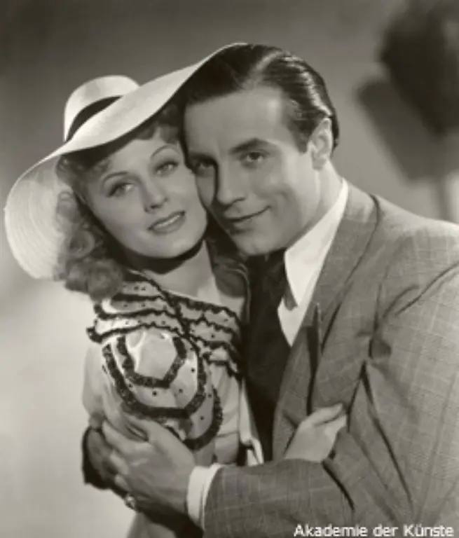 Deutscher-Staatsbuerger-und-Mitglied-der-NSDAP-wurde-der-Schauspieler-der-1939-mit-Marika-Roekk-in-Hallo-Janine-zu-sehen-war-aber-nicht