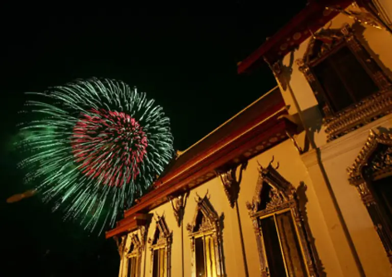 und-einem-Feuerwerk
