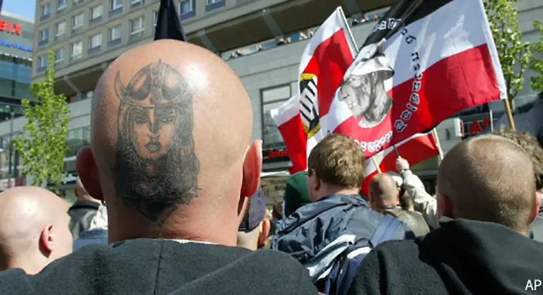 gebildet