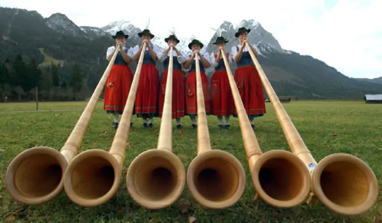 133-denn-die-Bergidylle-von-Mensch