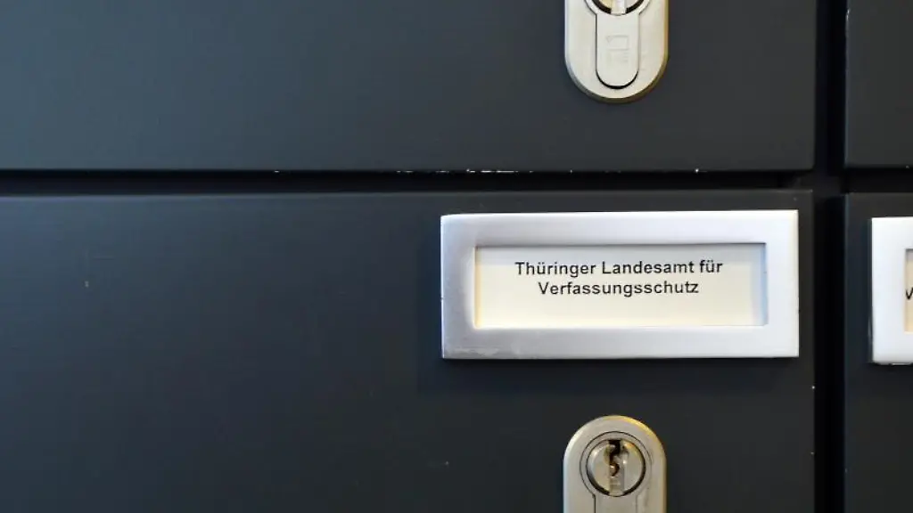 Ein-Briefkasten-des-Thueringer-Landesamtes-fuer-Verfassungsschutz