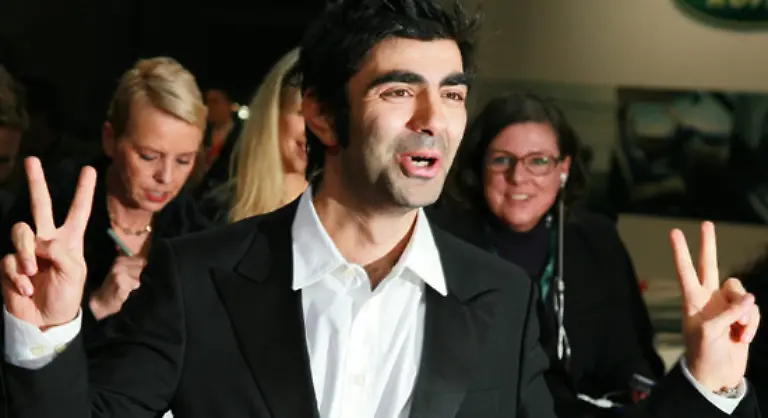 Der-Deutschen-liebster-Regisseur-Fatih-Akin-Ausgezeichnet-bis-zum-Abwinken-fuer-seinen-letzten-Film-Auf-der-anderen-Seite-konnte-er-dieses-Jahr-auch-noch-den-Europaeischen-Filmpreis-einstecken