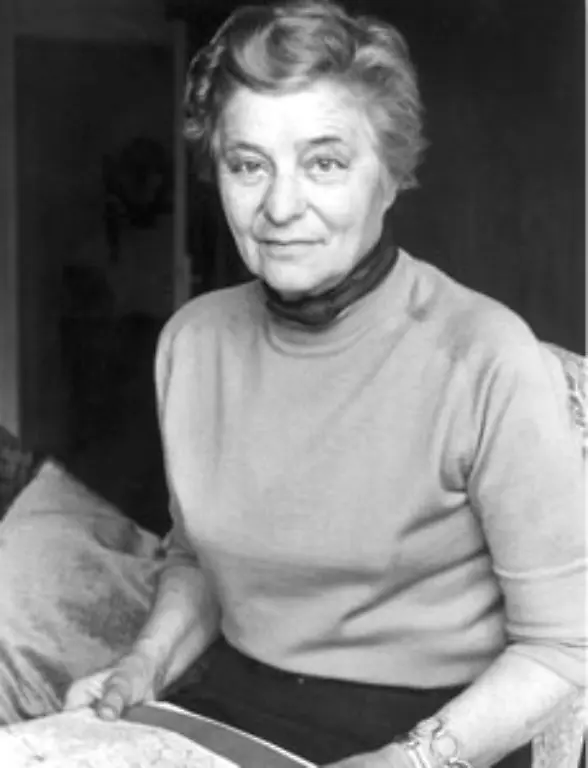 28-November-Im-Alter-von-100-Jahren-starb-Elly-Beinhorn-Pionierin-der-Luftfahrt-und-mehrfache-Langstrecken-Rekordhalterin