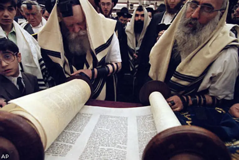 Als-goettliche-Offenbarung-erzaehlt-die-Bibel-natuerlich-nicht-Geschichte-sondern-Heilsgeschichte