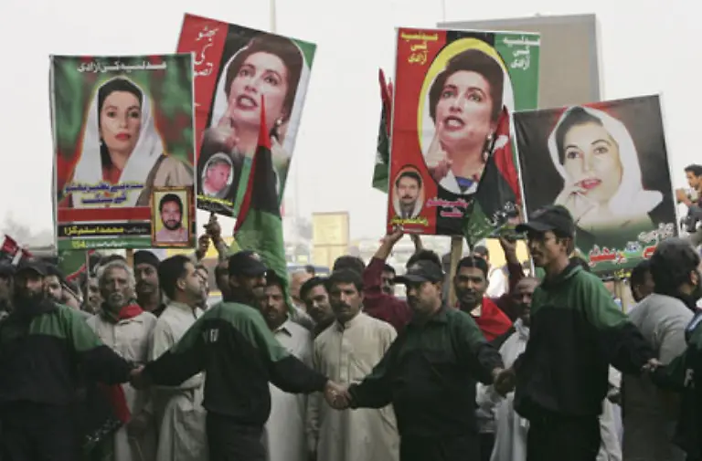 Benazir-Bhutto-ehemalige-Premierministerin-und-pakistanische-Oppositionsfuehrerin