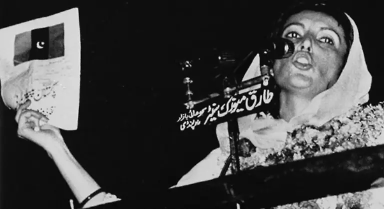 Sie-besuchte-Privatschulen-und-studierte-spaeter-in-Harvard-und-Oxford