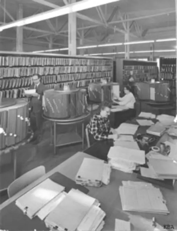 Am-2-Januar-2007-existiert-das-VZR-im-Kraftfahrt-Bundesamt-genau-ein-halbes-Jahrhundert