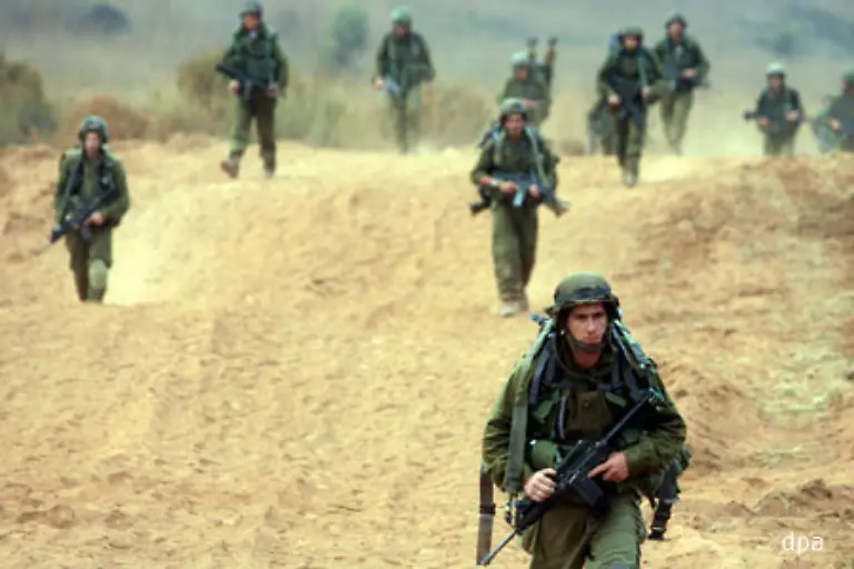 Israel-verschaerft-seine-Bodenoffensive-dringt-immer-weiter-auf-libanesisches-Gebiet-vor