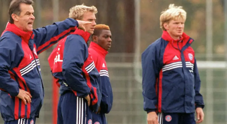 Oder-Stefan-Effenberg-Der-strotzt-vor-Selbstbewusstsein-ist-unverbraucht-und-den-Bayern-eng-verbunden-Letztes-Jahr-wollte-Effe-schon-Manager-bei-Borussia-Moenchengladbach-werden-Sicher-wuerde-sich-der-39-Jaehrige-auch-auf-dem-Trainerstuhl-wohl-fuehlen