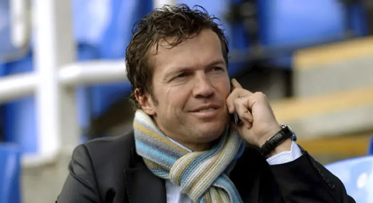 Und-dann-ist-da-noch-Lothar-Matthaeus-der-seit-langem-immer-wieder-betont-er-sei-bereit-fuer-das-Traineramt-beim-FC-Bayern-Allerdings-muesste-dafuer-wohl-erstmal-der-Bayern-Manager-ausgetauscht-werden