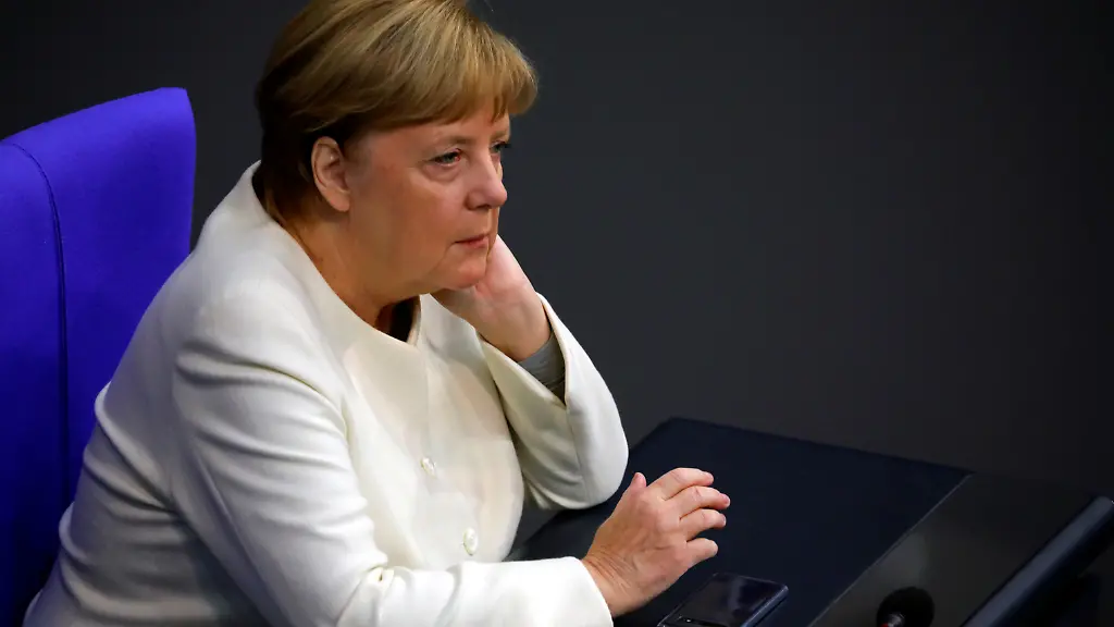 3733de703fe7379b26813d34118a8de8