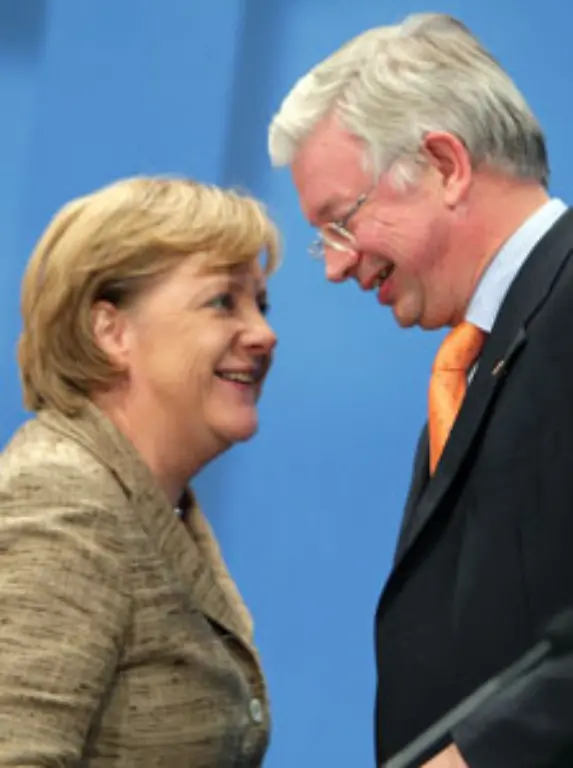 Eigene-Ansprueche-auf-das-Kanzleramt-hat-Koch-zurueckgestellt-er-steht-loyal-zu-Bundeskanzlerin-Angela-Merkel