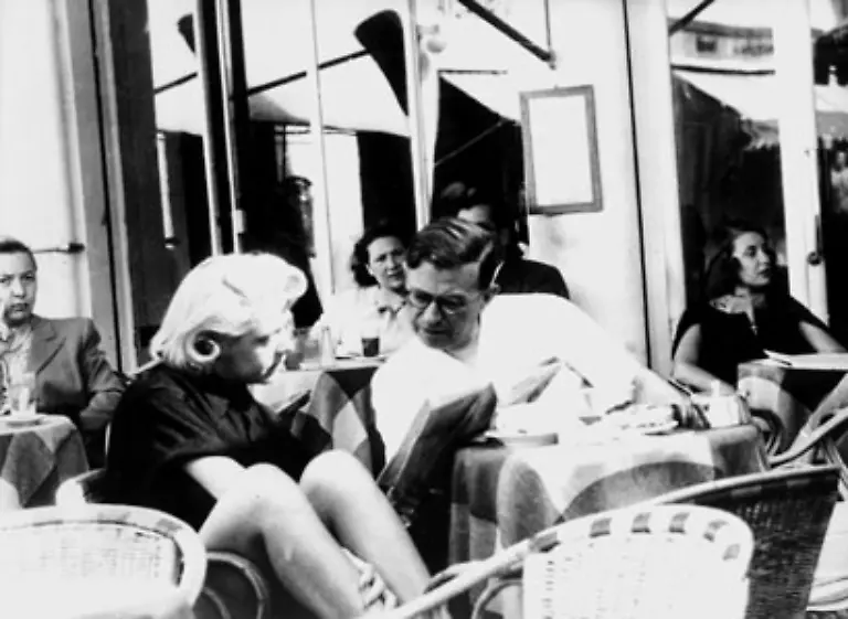 Zufallslieben-werden-sie-beide-finden-Doch-die-selbstgewaehlte-freie-Liebe-zu-leben-faellt-Beauvoir-keineswegs-leicht