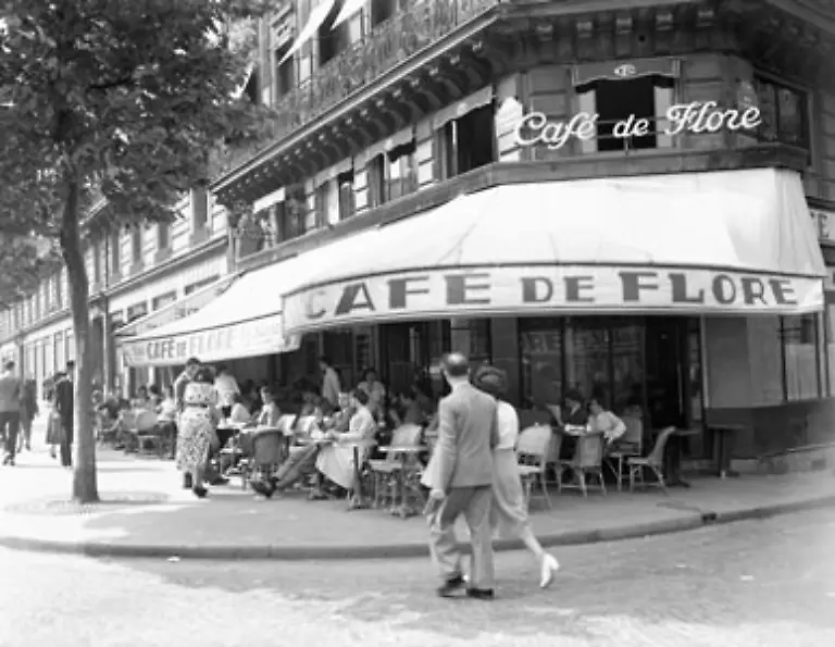 Beauvoir-bleibt-in-Paris-wo-sie-waehrend-der-deutschen-Besatzung-namhafte-Intellektuelle-und-Kuenstler-kennenlernt