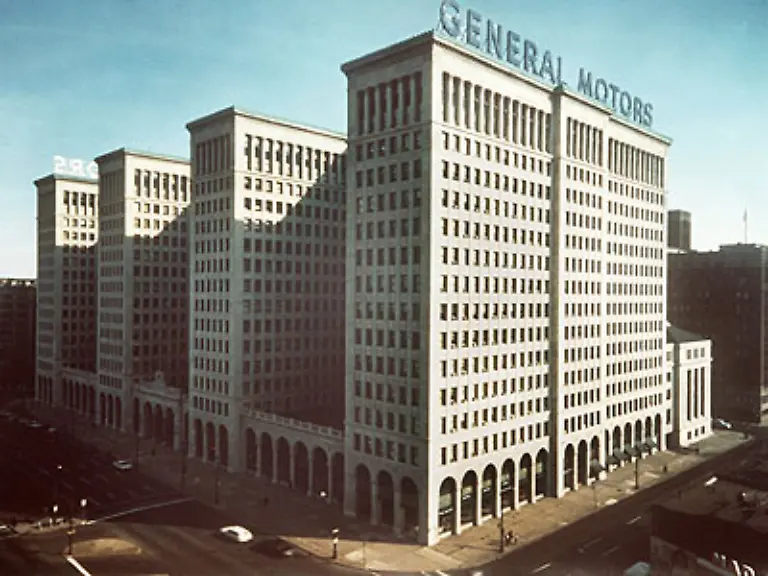 Doch-die-US-Hersteller-stecken-in-einer-tiefen-Krise-General-Motors-feiert-seinen-100-Geburtstag-in-einer-Zeit-des-fundamentalen-Umbruchs-wie-GM-Chef-Rick-Wagoner-sagt