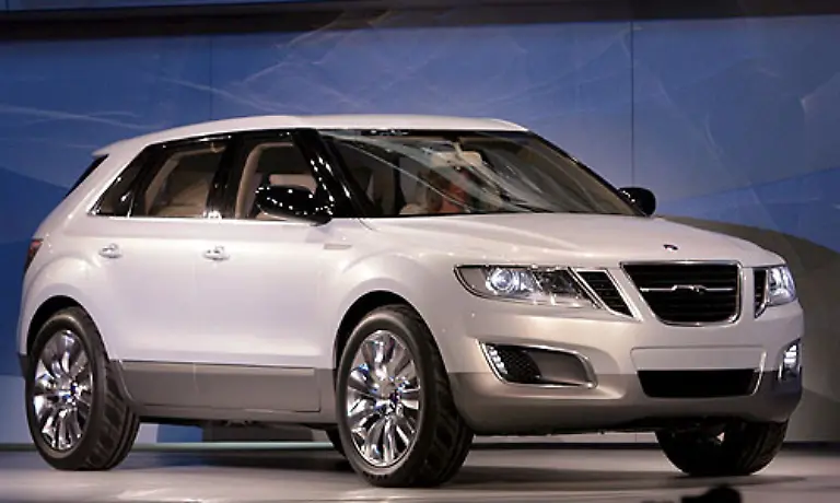 Einen-Ausblick-in-die-Zukunft-will-auch-Saab-mit-der-Studie-9-4X-BioPower-geben-Das-erste-schwedische-SUV-mit-seinen-stolzen-300-PS-tankt-Bioethanol-Wird-Super-getankt-sinkt-die-Leistung-sogar