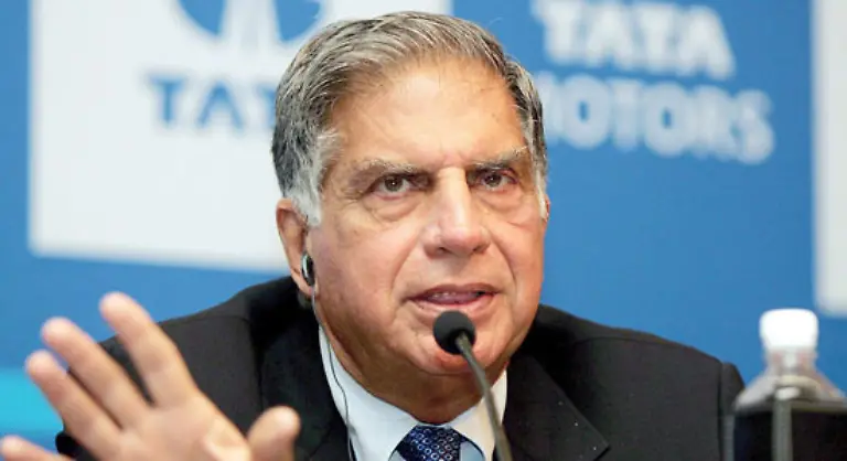 Ausserdem-hat-Konzernchef-Ratan-Tata-bereits-bei-Vorstellung-des-Gefaehrts-eingeraeumt-dass-es-sich-um-einen-Einfuehrungspreis-handelt-Immerhin-Wir-werden-unser-Bestes-versuchen-um-den-Preis-zu-halten