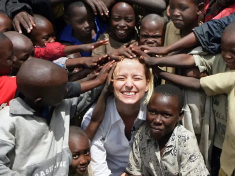 2006-war-sie-zum-Beispiel-in-Ruanda