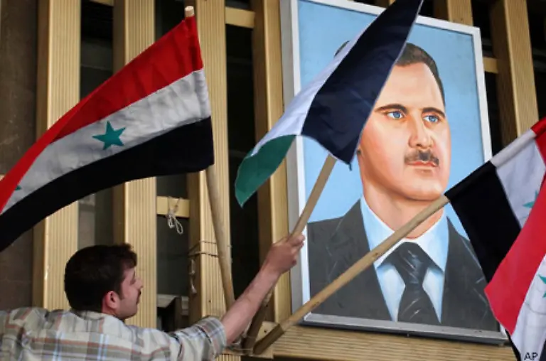 Heute-dient-die-Baath-Partei-jedoch-vielmehr-der-Machtsicherung-der-al-Assads-und-der-politischen-Elite-Syriens